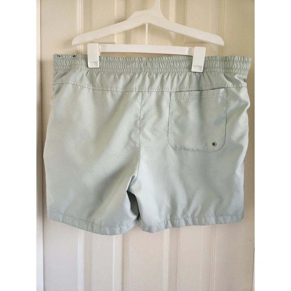 Nike Sportswear Men's‎ Woven Flow Shorts Mint Green Size M AR2382-321